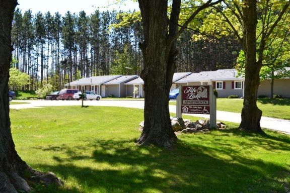 FifeLake_Entrance Signage