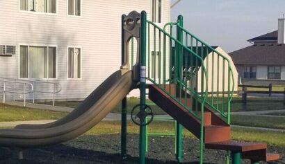 Parkside_Playground_Slide