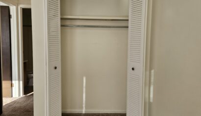 Lighthouse_LivingRoomCloset