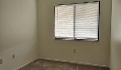 Lighthouse_SmallBedroom